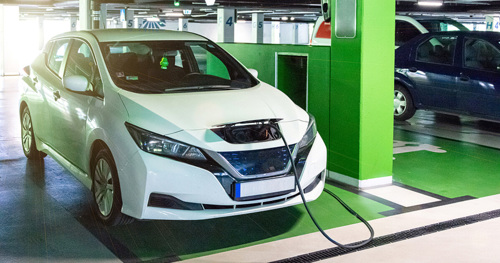 Tax refunds for work travel expenses in electric hybrid cars